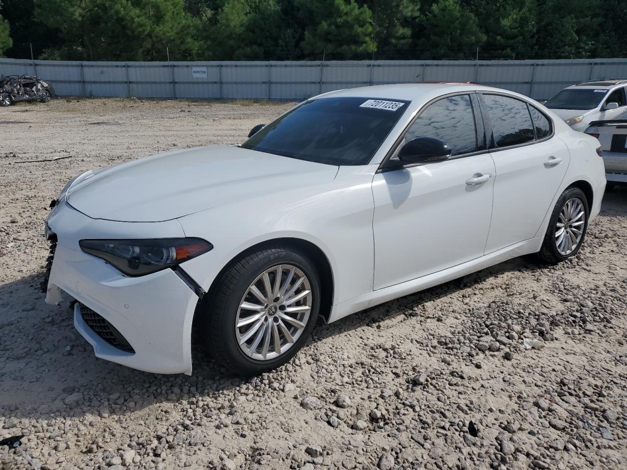 Автомобиль ALFA ROMEO GIULIA SPRINT 2024 | GrandCar