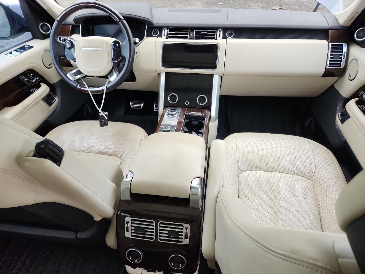 Автомобіль LAND ROVER RANGE ROVER WESTMINSTER EDITION 2021 | GrandCar Автомобіль LAND ROVER RANGE ROVER WESTMINSTER EDITION 2021 | GrandCar