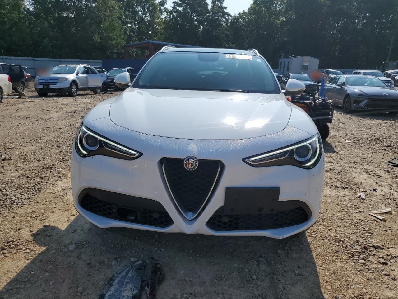Автомобіль ALFA ROMEO STELVIO TI 2018 | GrandCar Автомобіль ALFA ROMEO STELVIO TI 2018 | GrandCar