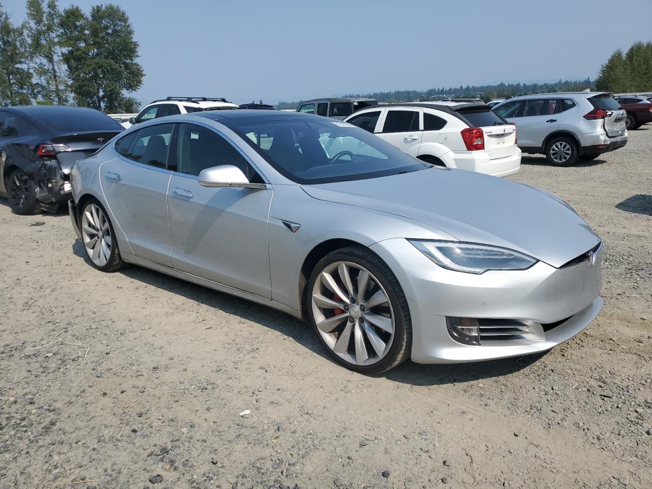 Автомобиль TESLA MODEL S 2017 | GrandCar Автомобиль TESLA MODEL S 2017 | GrandCar