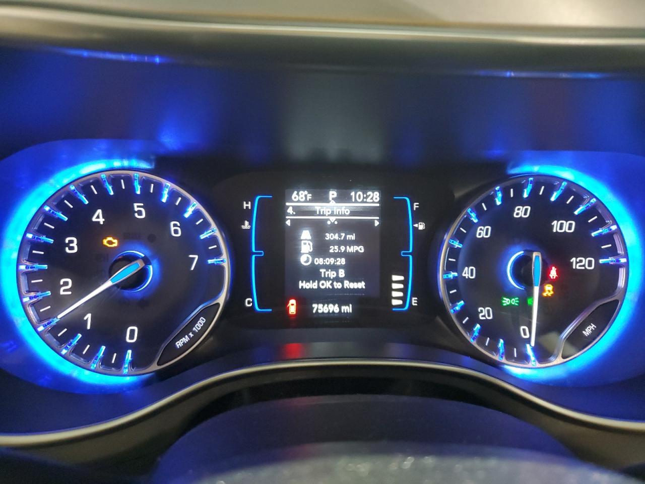 Автомобіль CHRYSLER PACIFICA TOURING PLUS 2019 | GrandCar Автомобіль CHRYSLER PACIFICA TOURING PLUS 2019 | GrandCar
