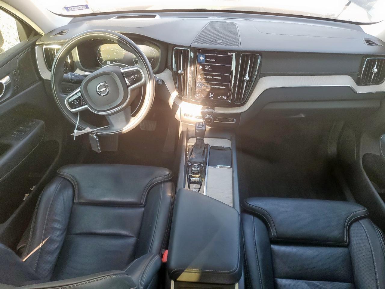 Автомобиль VOLVO XC60 T5 INSCRIPTION 2021 | GrandCar Автомобиль VOLVO XC60 T5 INSCRIPTION 2021 | GrandCar
