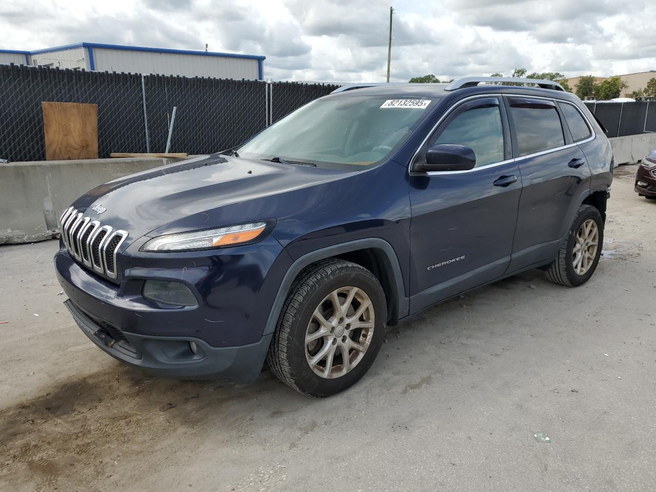 Автомобіль JEEP CHEROKEE LATITUDE 2015 | GrandCar