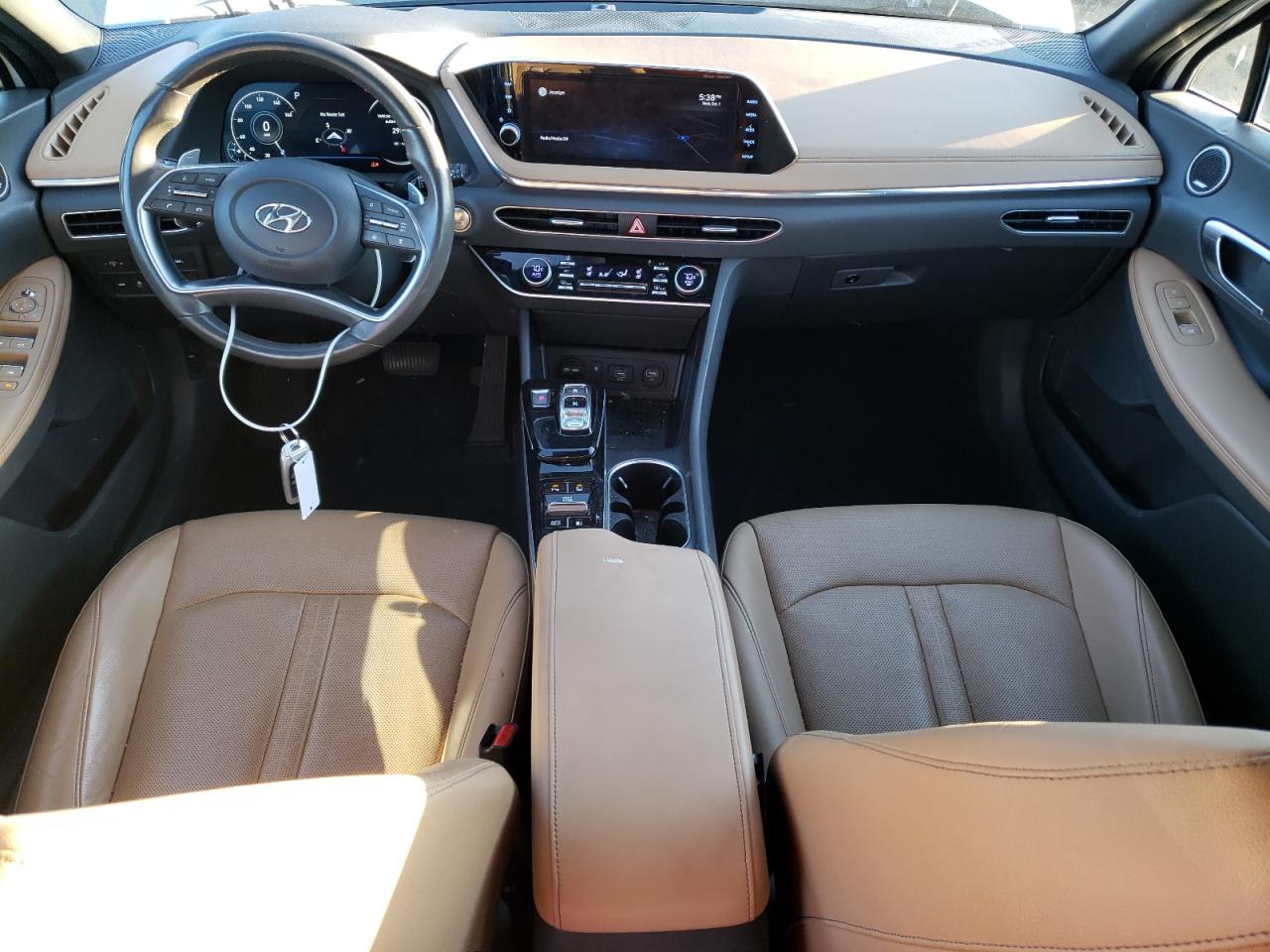 Автомобиль HYUNDAI SONATA LIMITED 2022 | GrandCar Автомобиль HYUNDAI SONATA LIMITED 2022 | GrandCar