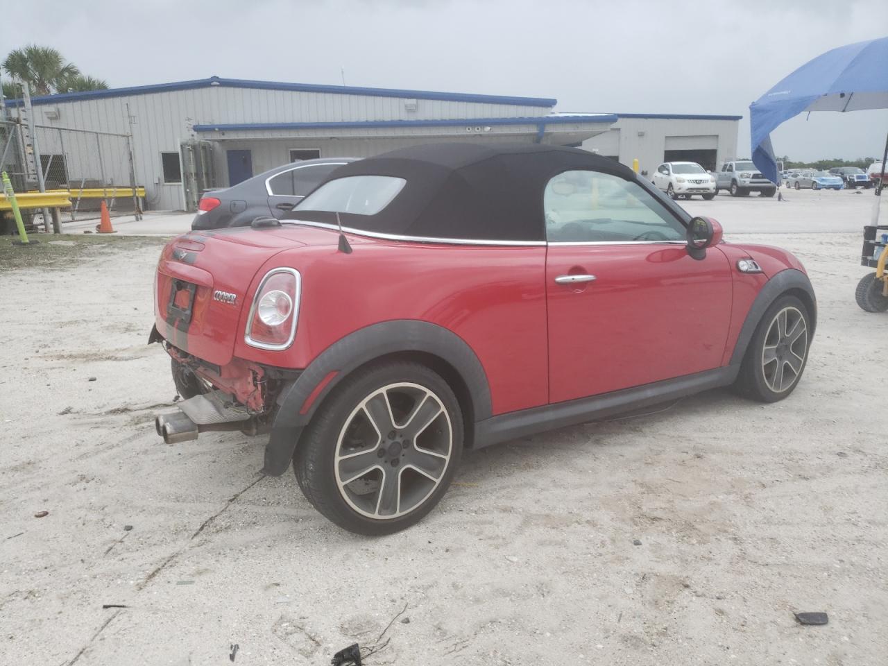 Автомобиль MINI COOPER ROADSTER S 2015 | GrandCar Автомобиль MINI COOPER ROADSTER S 2015 | GrandCar