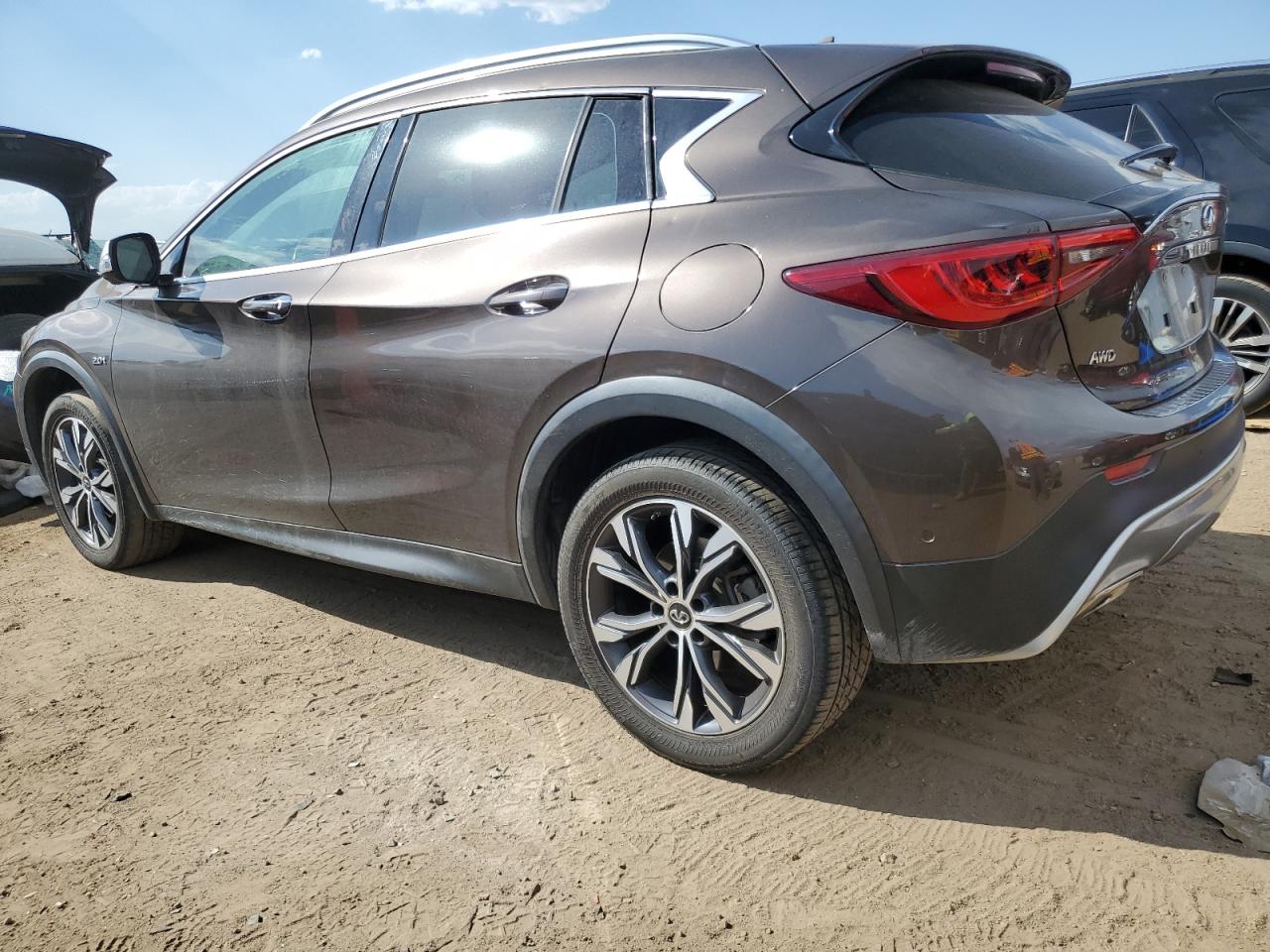 Автомобиль INFINITI QX30 BASE 2018 | GrandCar Автомобиль INFINITI QX30 BASE 2018 | GrandCar