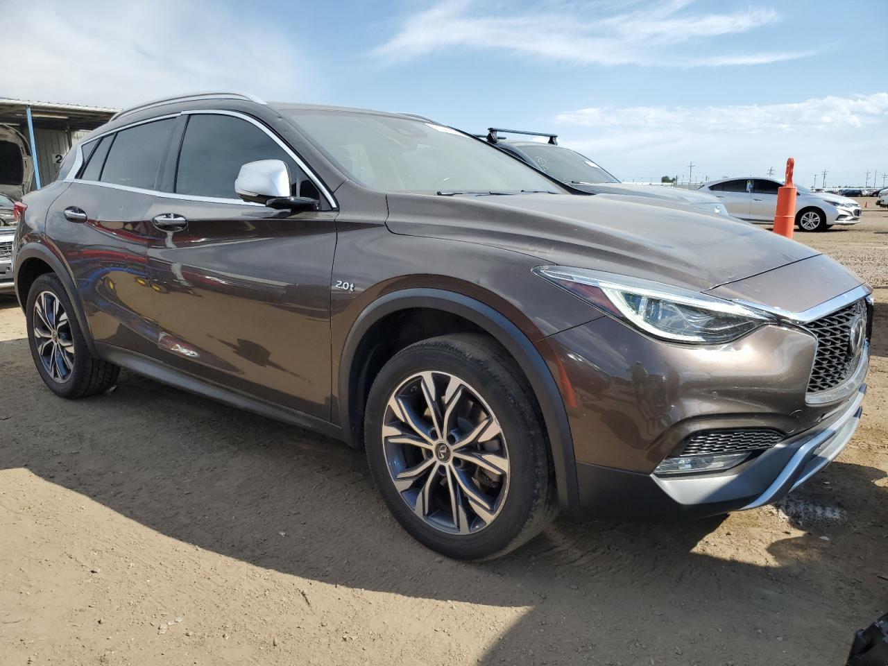 Автомобиль INFINITI QX30 BASE 2018 | GrandCar Автомобиль INFINITI QX30 BASE 2018 | GrandCar