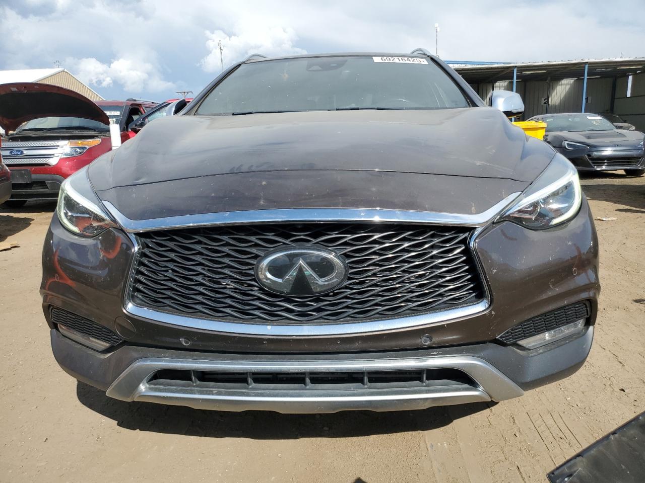 Автомобиль INFINITI QX30 BASE 2018 | GrandCar Автомобиль INFINITI QX30 BASE 2018 | GrandCar