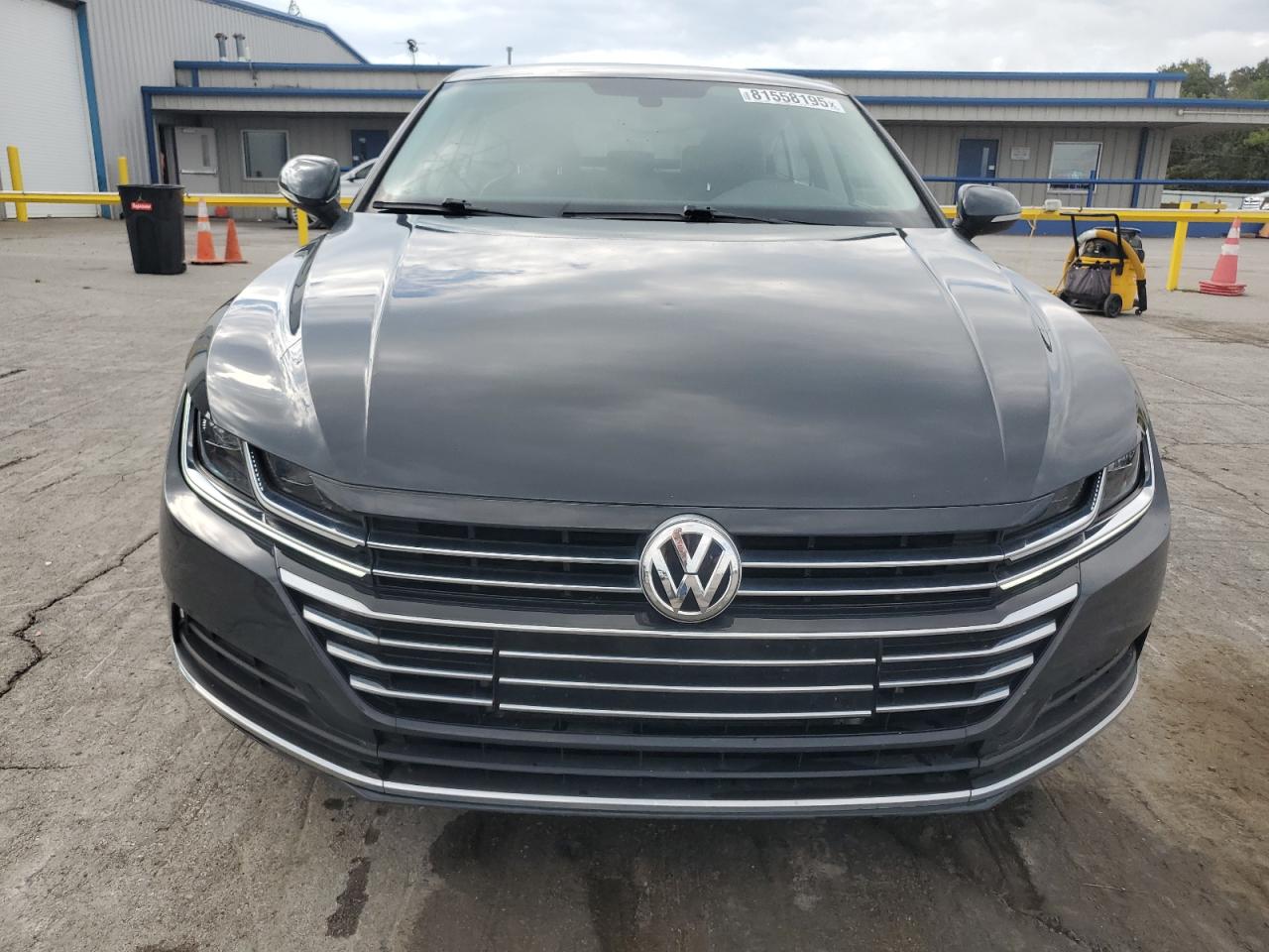 Автомобиль VOLKSWAGEN ARTEON SE 2019 | GrandCar Автомобиль VOLKSWAGEN ARTEON SE 2019 | GrandCar
