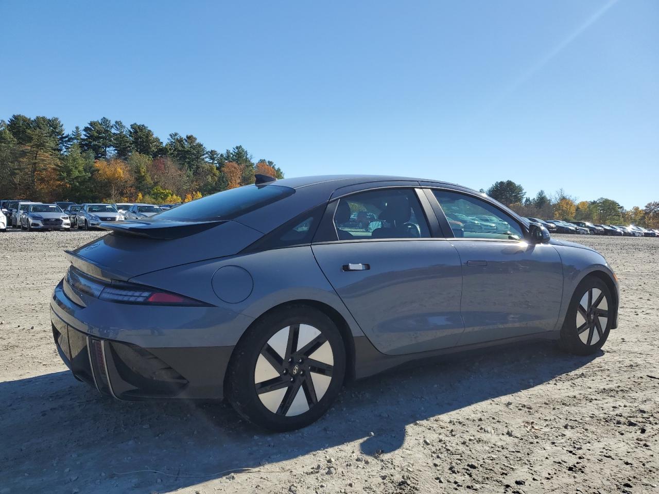 Автомобиль HYUNDAI IONIQ 6 SE 2024 | GrandCar Автомобиль HYUNDAI IONIQ 6 SE 2024 | GrandCar
