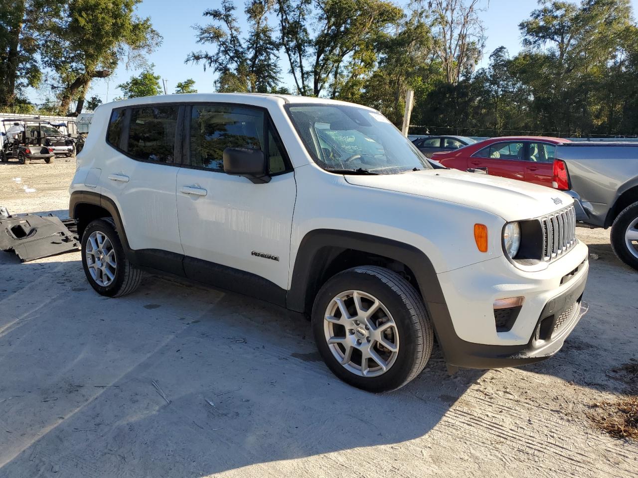 Автомобіль JEEP RENEGADE LATITUDE 2023 | GrandCar Автомобіль JEEP RENEGADE LATITUDE 2023 | GrandCar