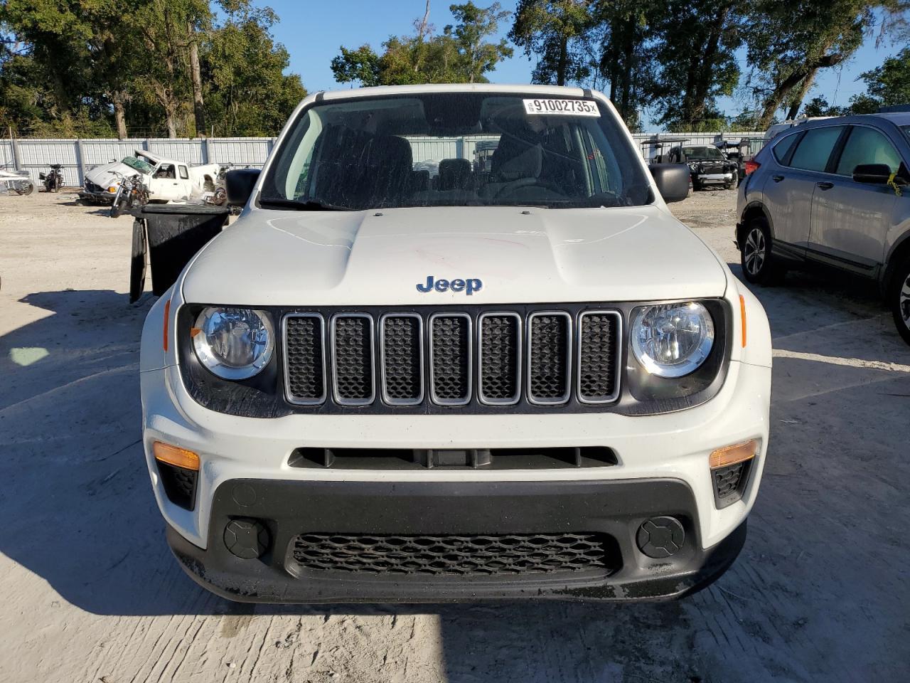 Автомобіль JEEP RENEGADE LATITUDE 2023 | GrandCar Автомобіль JEEP RENEGADE LATITUDE 2023 | GrandCar