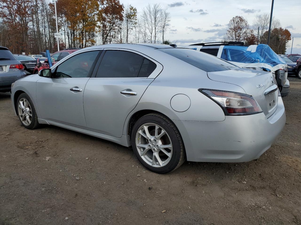 Автомобиль NISSAN MAXIMA S 2014 | GrandCar Автомобиль NISSAN MAXIMA S 2014 | GrandCar