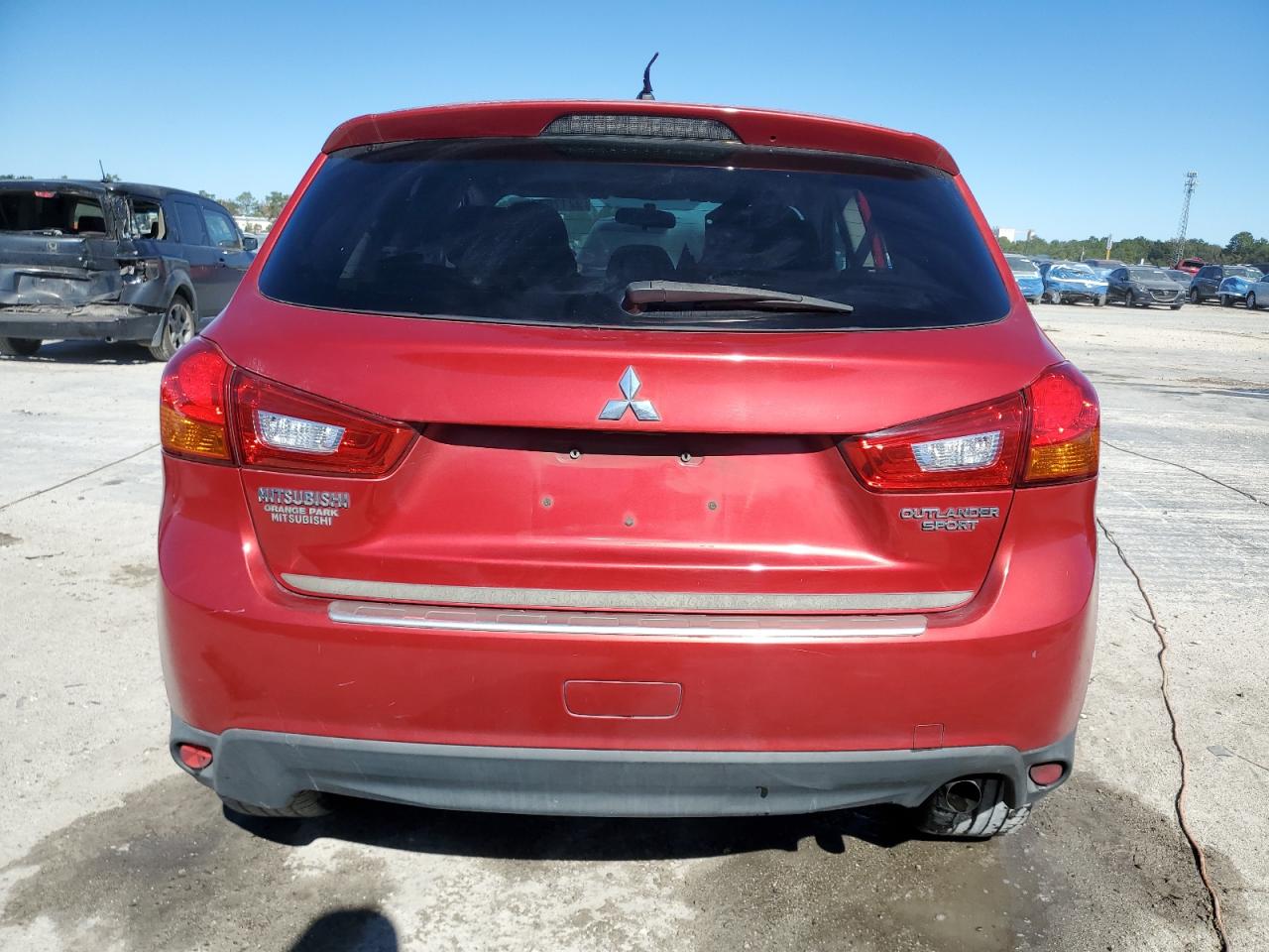Автомобиль MITSUBISHI OUTLANDER SPORT 2014 | GrandCar Автомобиль MITSUBISHI OUTLANDER SPORT 2014 | GrandCar