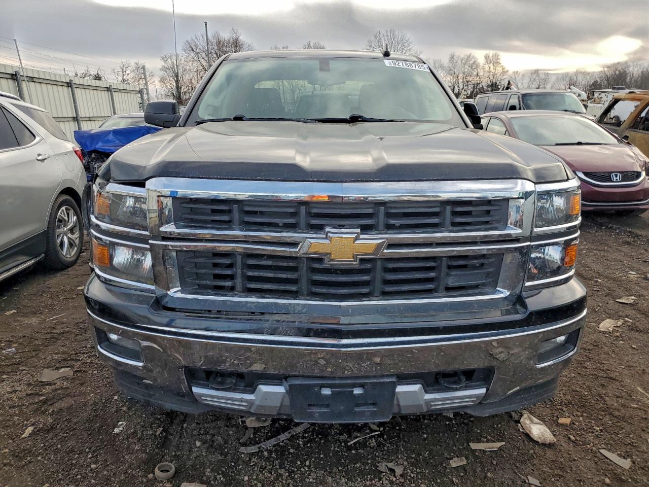 Автомобиль CHEVROLET SILVERADO K1500 LT 2015 | GrandCar Автомобиль CHEVROLET SILVERADO K1500 LT 2015 | GrandCar
