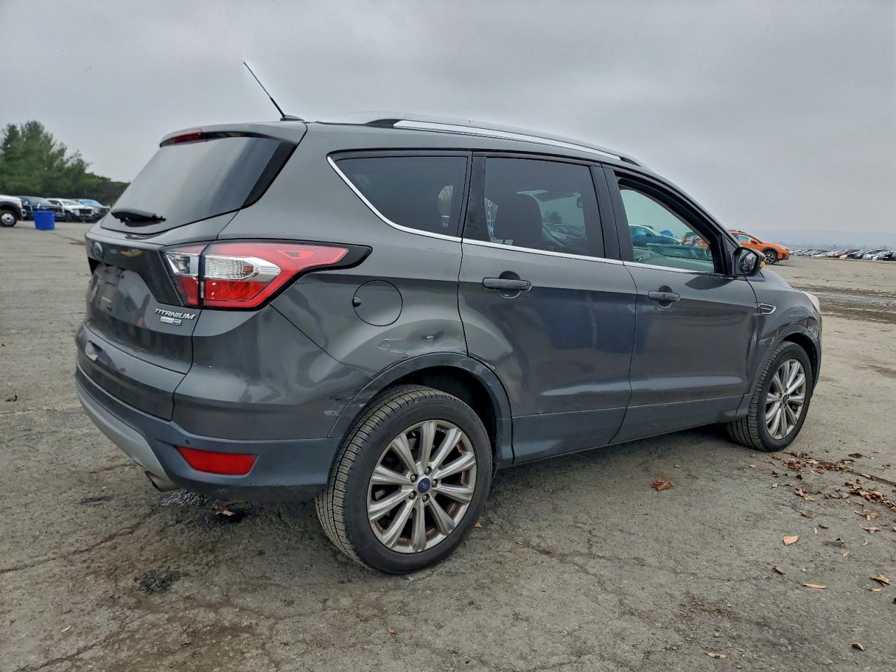 Автомобиль FORD ESCAPE TITANIUM 2017 | GrandCar Автомобиль FORD ESCAPE TITANIUM 2017 | GrandCar