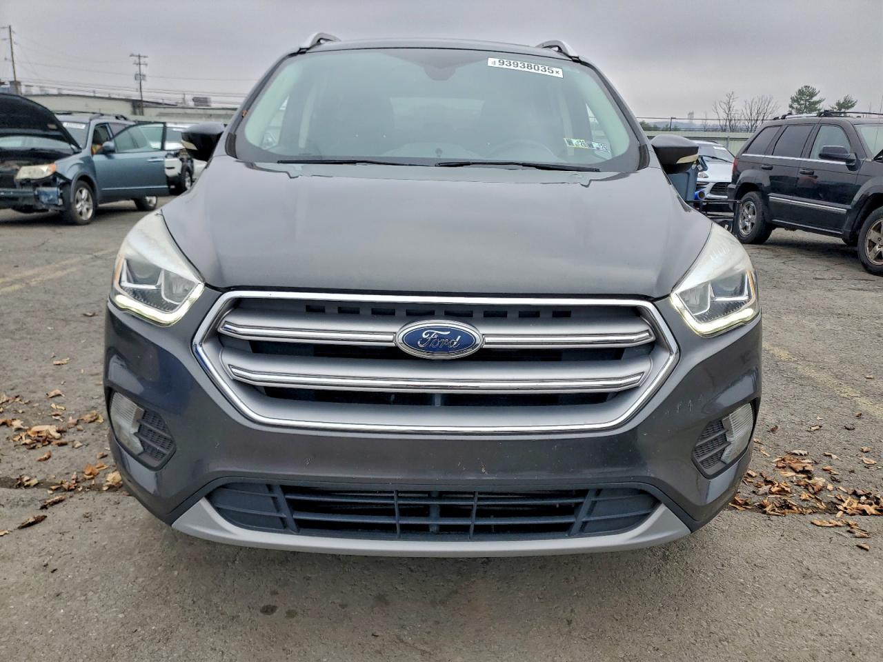 Автомобиль FORD ESCAPE TITANIUM 2017 | GrandCar Автомобиль FORD ESCAPE TITANIUM 2017 | GrandCar