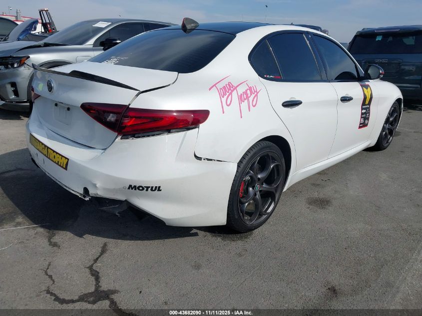 Автомобиль ALFA ROMEO GIULIA TI SPORT 2018 | GrandCar Автомобиль ALFA ROMEO GIULIA TI SPORT 2018 | GrandCar