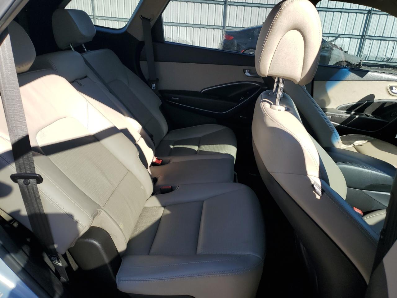 Автомобиль HYUNDAI SANTA FE GLS 2013 | GrandCar Автомобиль HYUNDAI SANTA FE GLS 2013 | GrandCar