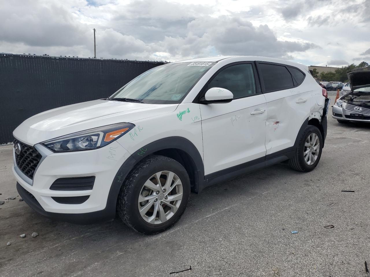 Автомобиль HYUNDAI TUCSON SE 2021 | GrandCar