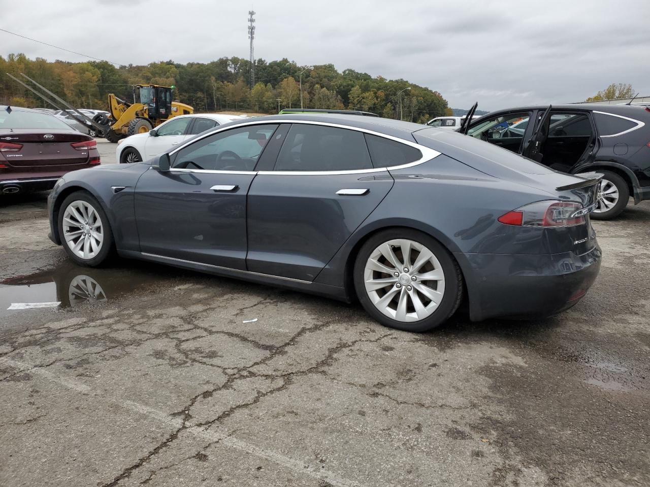 Автомобіль TESLA MODEL S 2018 | GrandCar Автомобіль TESLA MODEL S 2018 | GrandCar