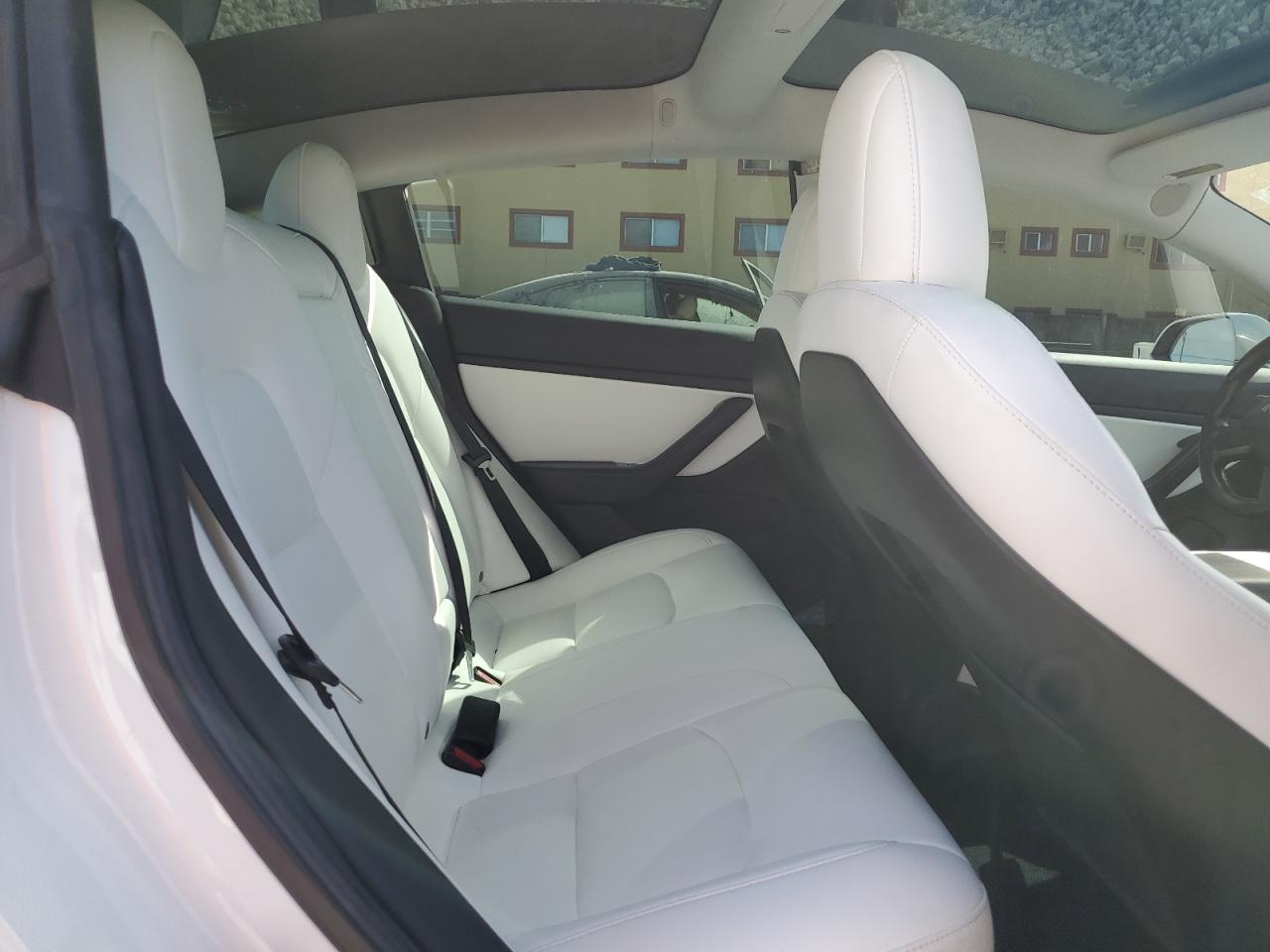 Автомобіль TESLA MODEL 3 2019 | GrandCar Автомобіль TESLA MODEL 3 2019 | GrandCar