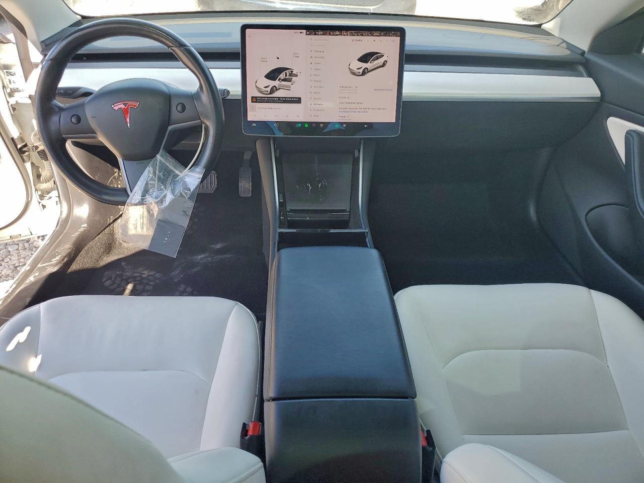 Автомобіль TESLA MODEL 3 2019 | GrandCar Автомобіль TESLA MODEL 3 2019 | GrandCar