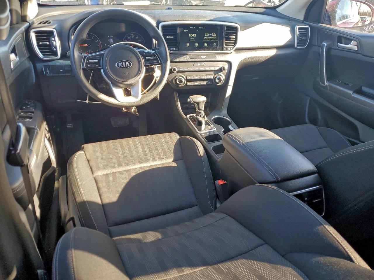 Автомобиль KIA SPORTAGE LX 2020 | GrandCar Автомобиль KIA SPORTAGE LX 2020 | GrandCar