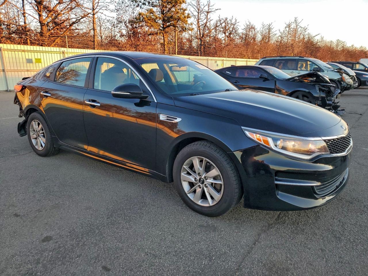 Автомобіль KIA OPTIMA LX 2016 | GrandCar Автомобіль KIA OPTIMA LX 2016 | GrandCar