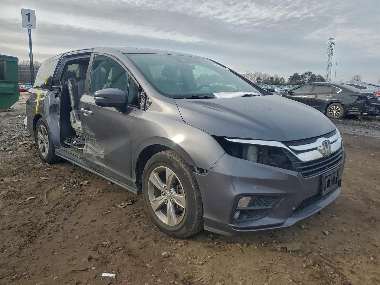 Автомобиль HONDA ODYSSEY EXL 2019 | GrandCar Автомобиль HONDA ODYSSEY EXL 2019 | GrandCar
