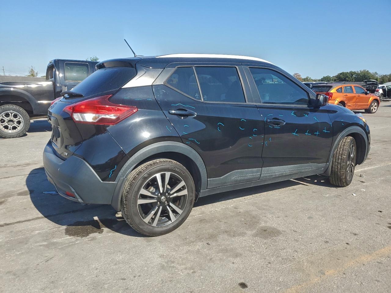 Автомобиль NISSAN KICKS S 2018 | GrandCar Автомобиль NISSAN KICKS S 2018 | GrandCar