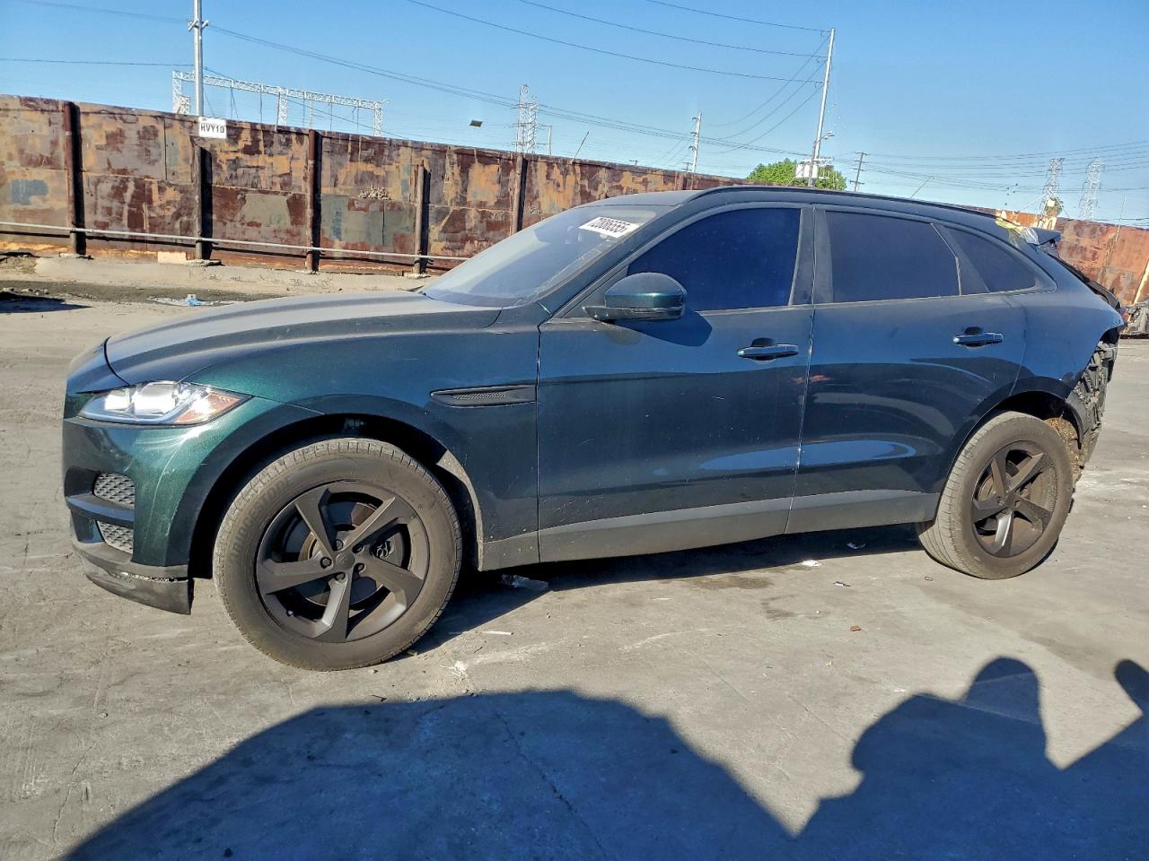 Автомобиль JAGUAR F-PACE PREMIUM 2017 | GrandCar
