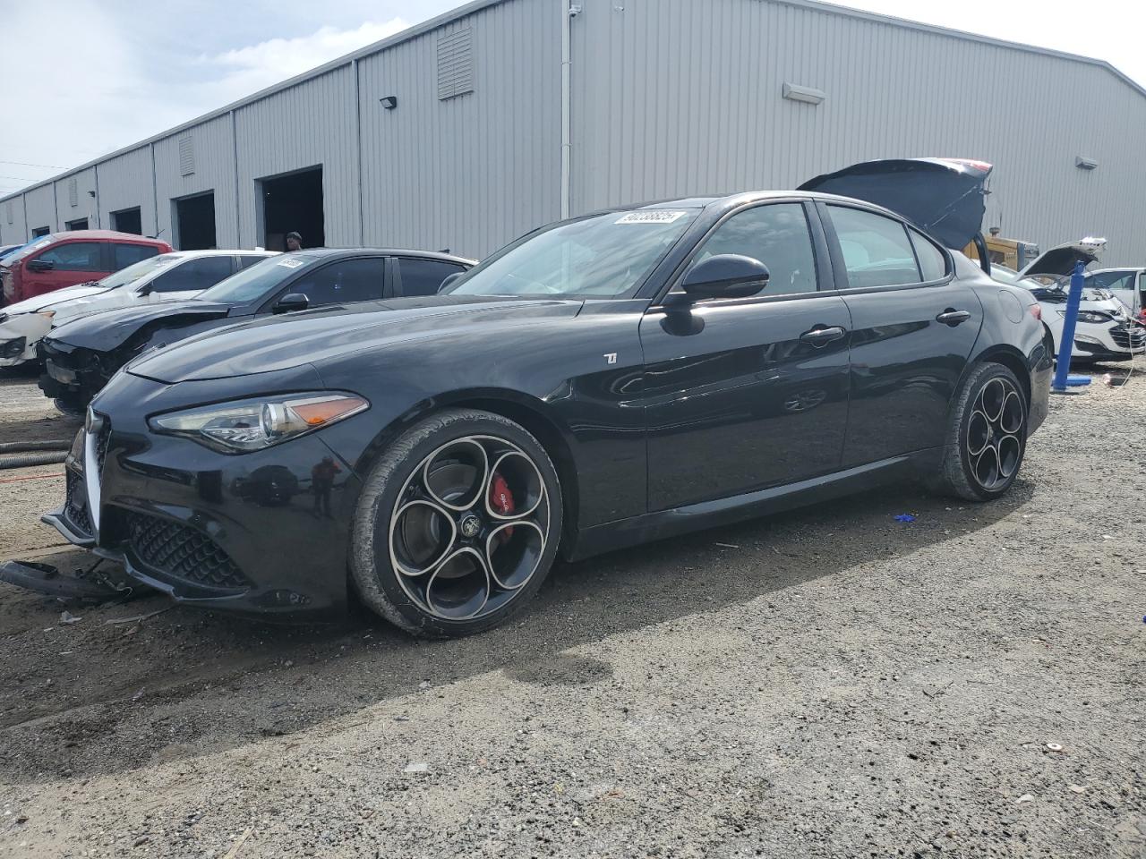 Автомобиль ALFA ROMEO GIULIA SUPER 2022 | GrandCar
