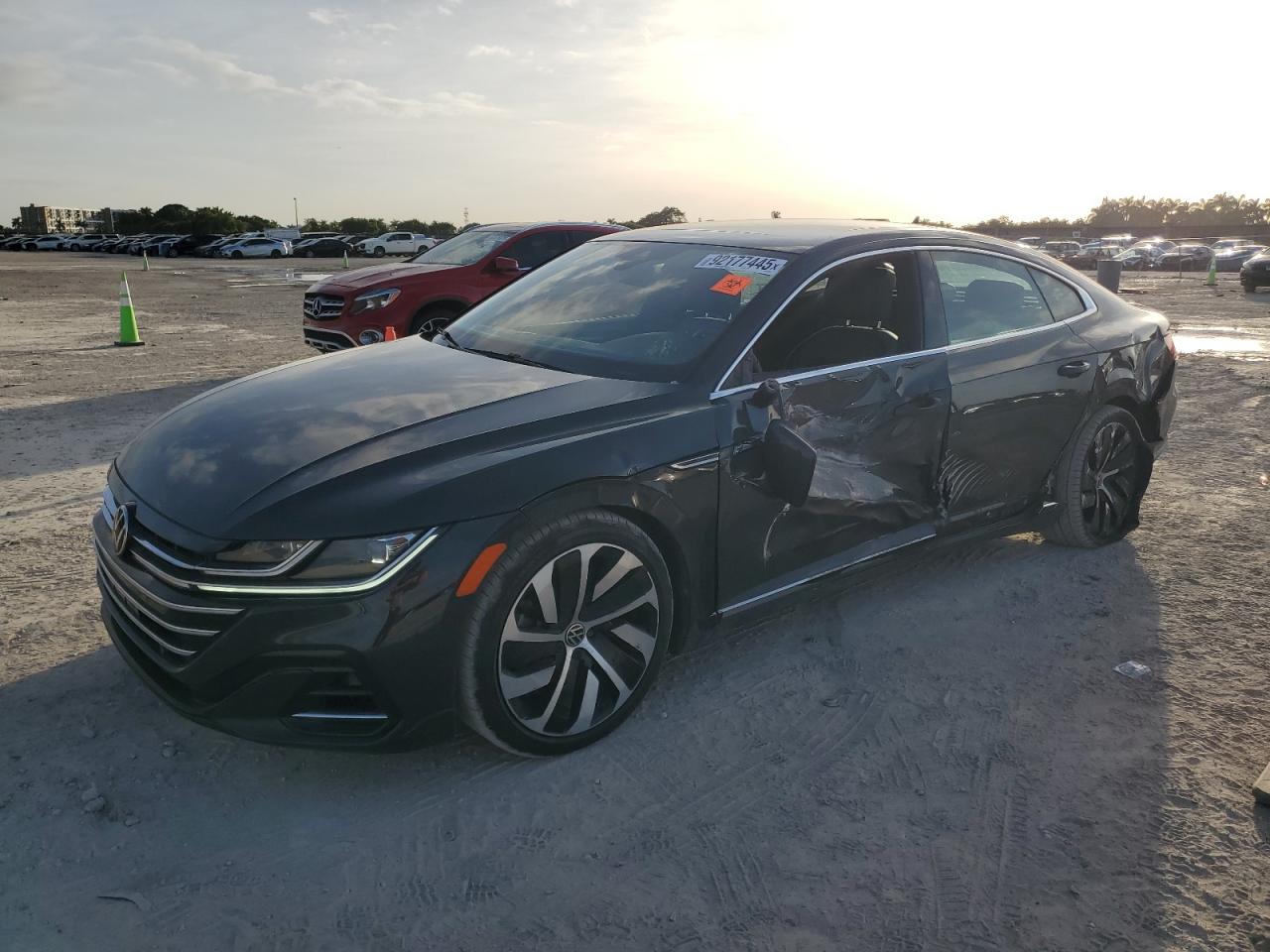 Автомобиль VOLKSWAGEN ARTEON SEL R-LINE 2021 | GrandCar
