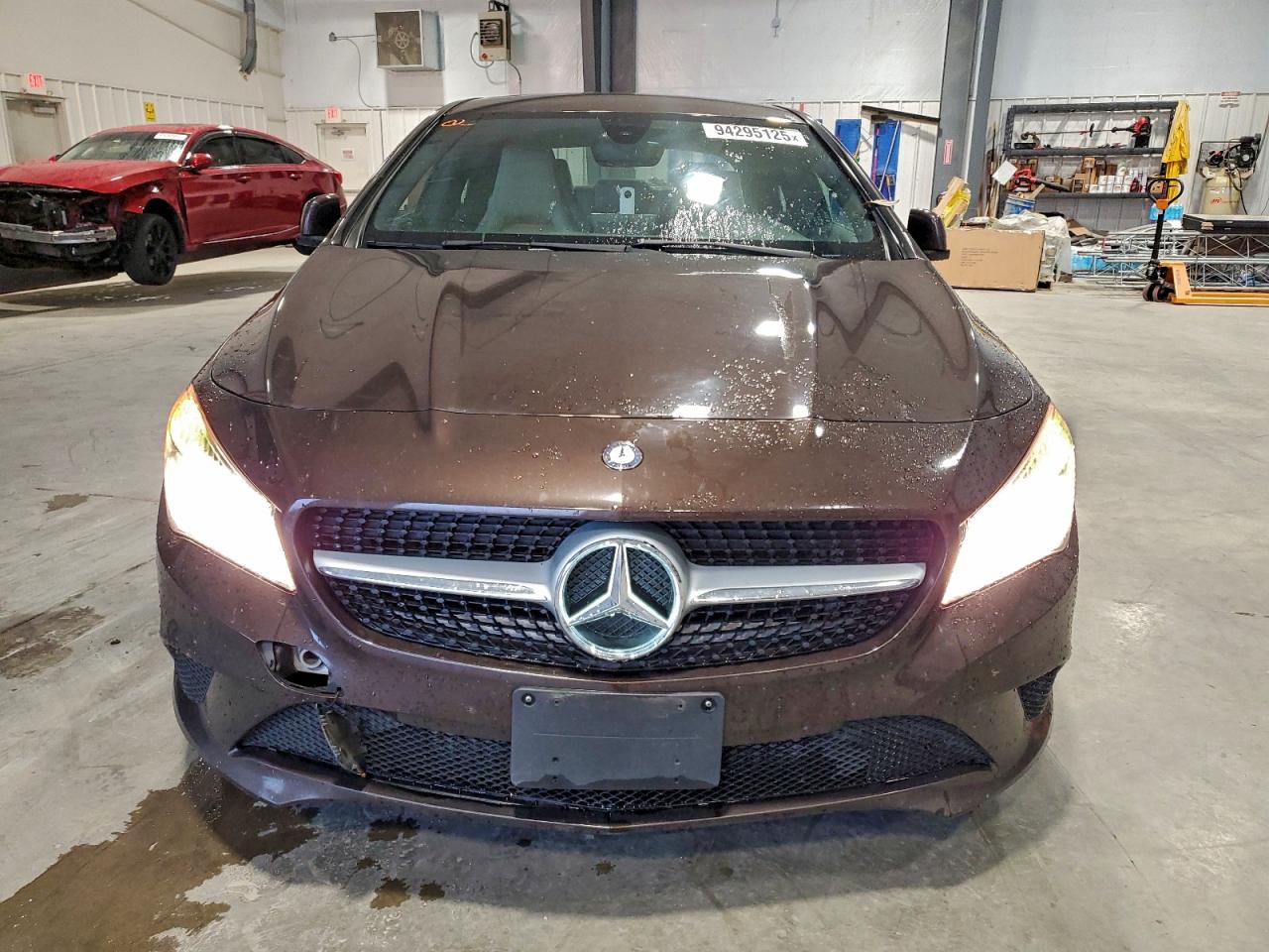Автомобиль MERCEDES-BENZ CLA 250 2015 | GrandCar Автомобиль MERCEDES-BENZ CLA 250 2015 | GrandCar