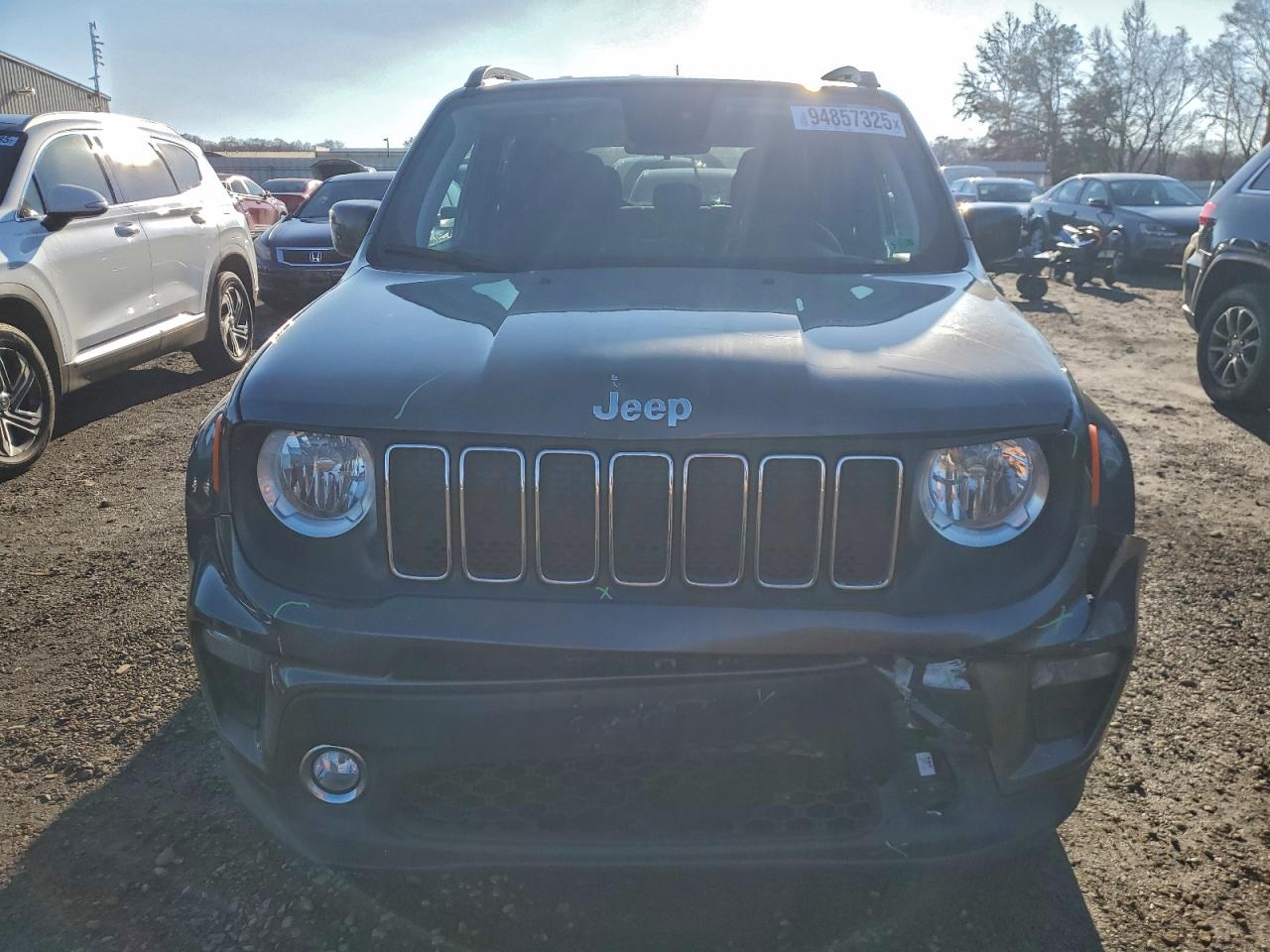 Автомобіль JEEP RENEGADE LATITUDE 2019 | GrandCar Автомобіль JEEP RENEGADE LATITUDE 2019 | GrandCar