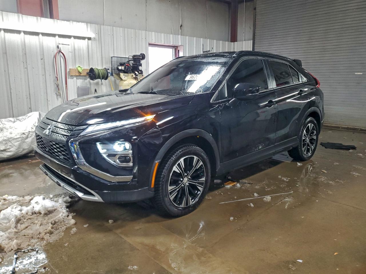 Автомобиль MITSUBISHI ECLIPSE CROSS SE 2022 | GrandCar