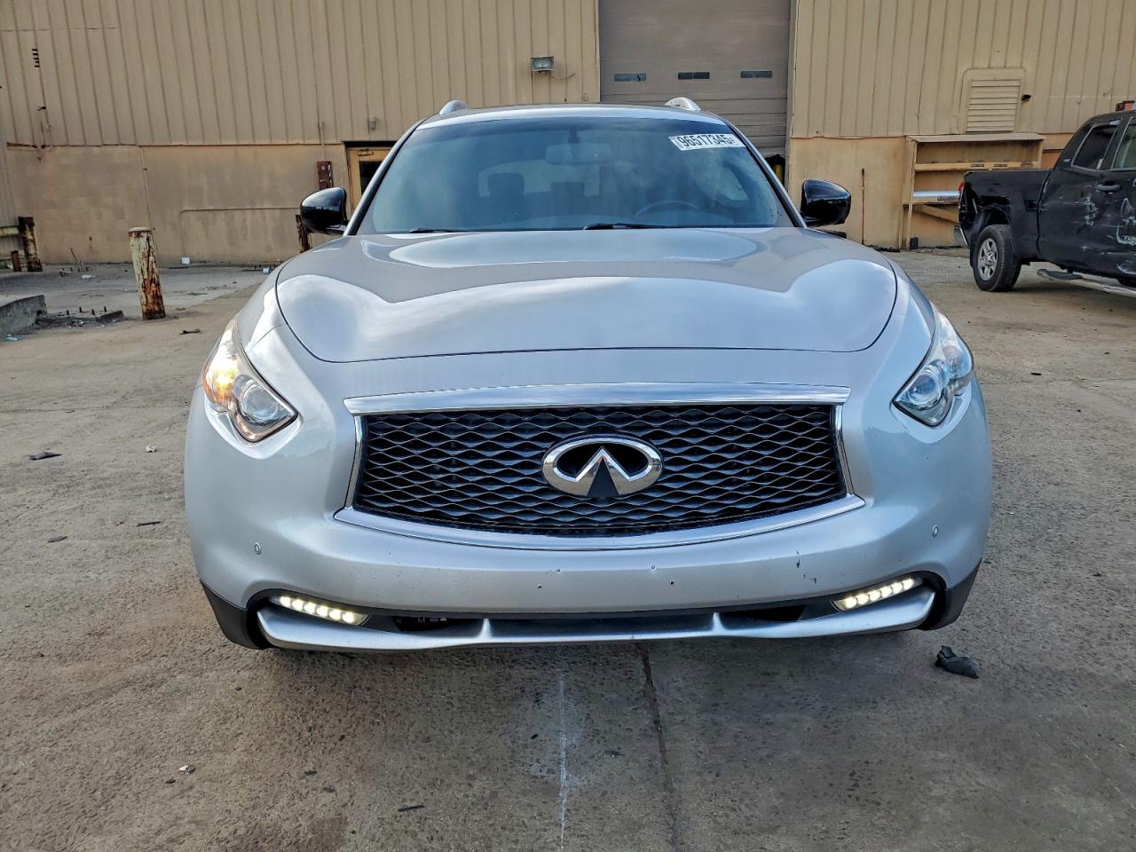 Автомобиль INFINITI QX70 2017 | GrandCar Автомобиль INFINITI QX70 2017 | GrandCar