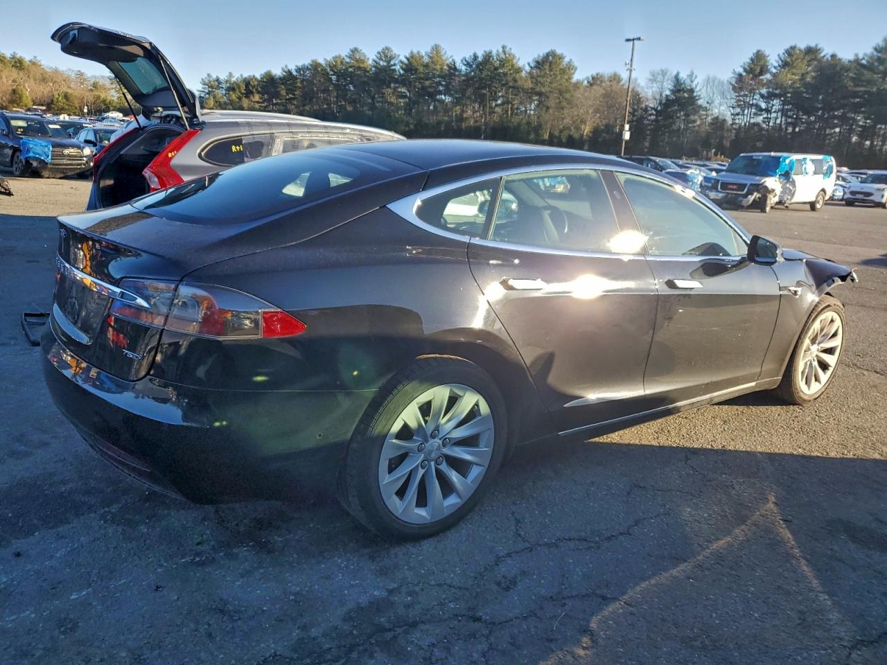 Автомобіль TESLA MODEL S 2019 | GrandCar Автомобіль TESLA MODEL S 2019 | GrandCar