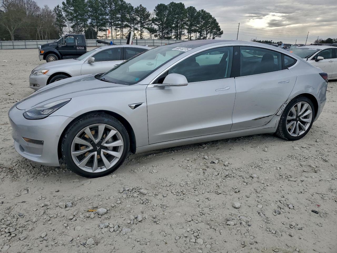 Автомобиль TESLA MODEL 3 2018 | GrandCar