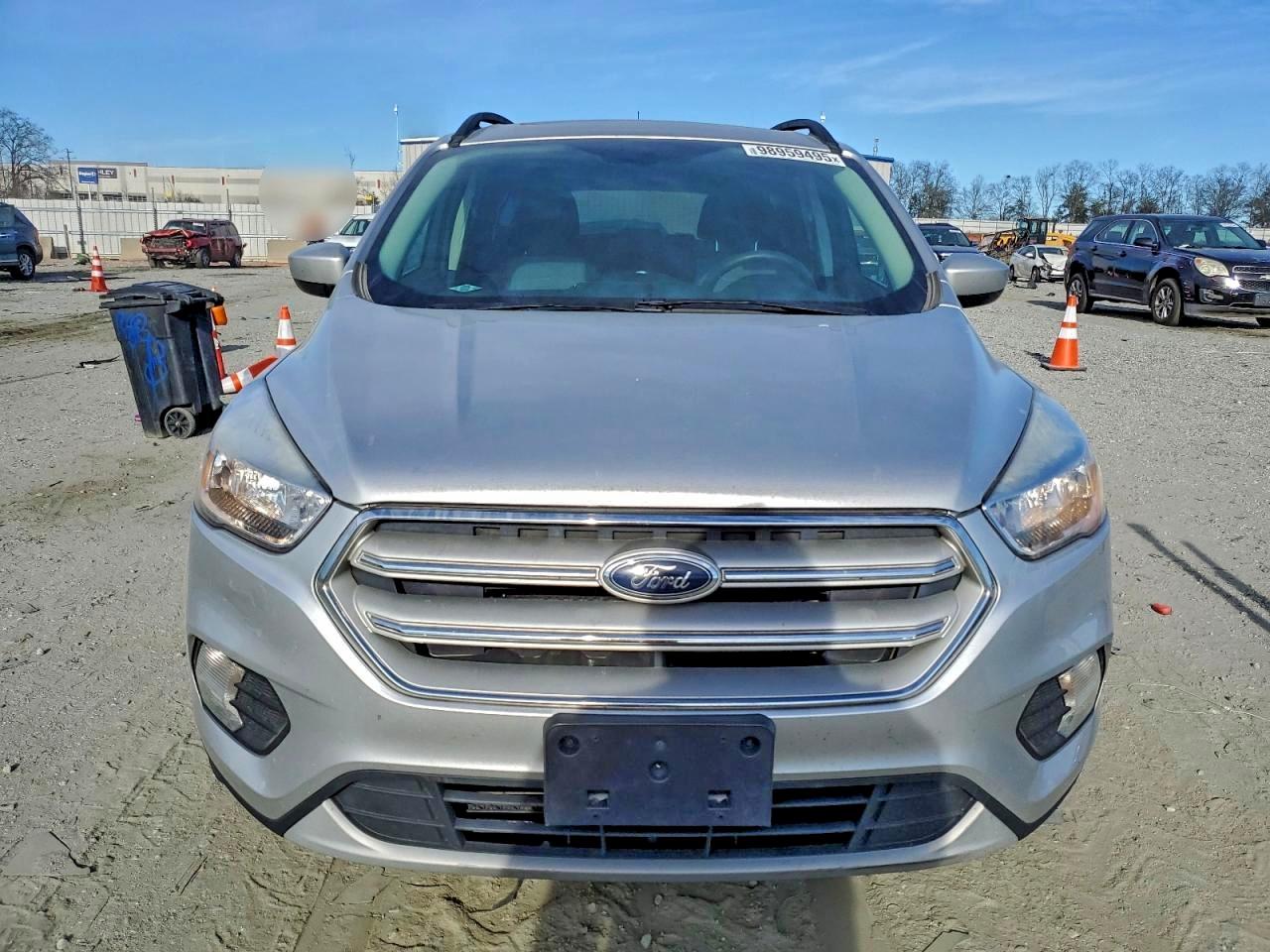 Автомобіль FORD ESCAPE SE 2018 | GrandCar Автомобіль FORD ESCAPE SE 2018 | GrandCar