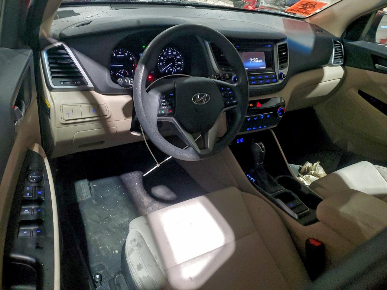Автомобиль HYUNDAI TUCSON SE 2017 | GrandCar Автомобиль HYUNDAI TUCSON SE 2017 | GrandCar