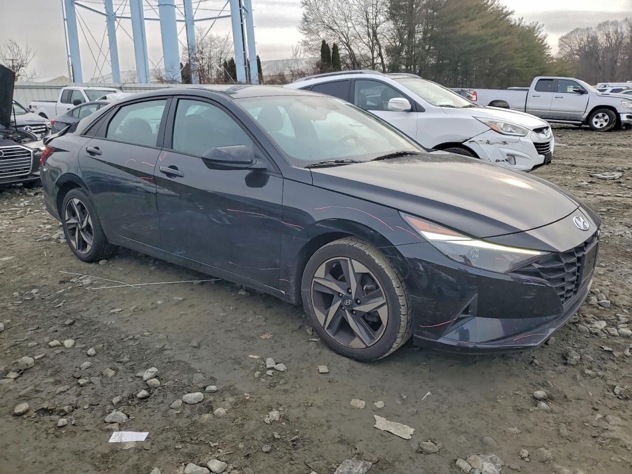 Автомобиль HYUNDAI ELANTRA SEL 2023 | GrandCar Автомобиль HYUNDAI ELANTRA SEL 2023 | GrandCar