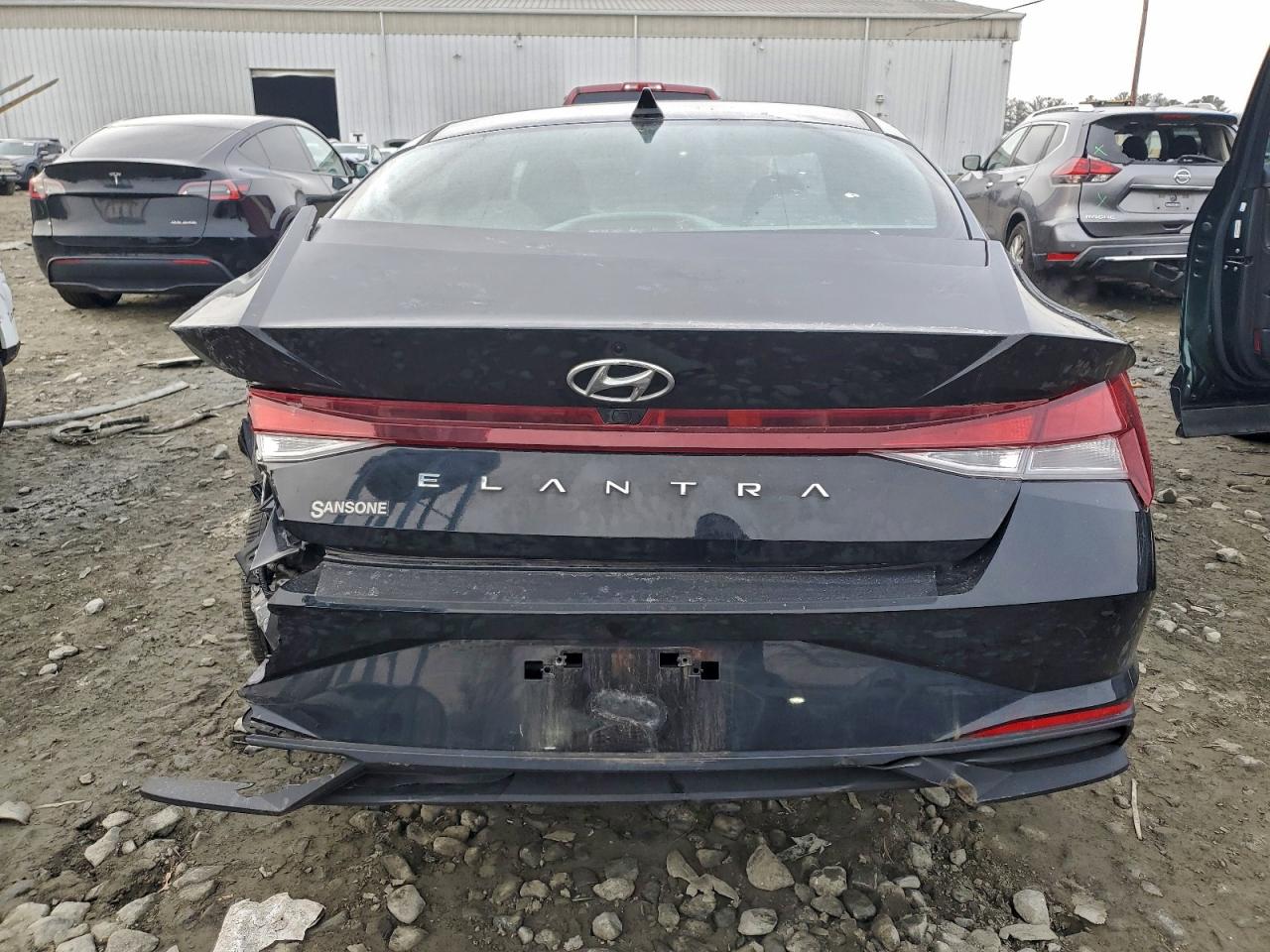 Автомобиль HYUNDAI ELANTRA SEL 2023 | GrandCar Автомобиль HYUNDAI ELANTRA SEL 2023 | GrandCar
