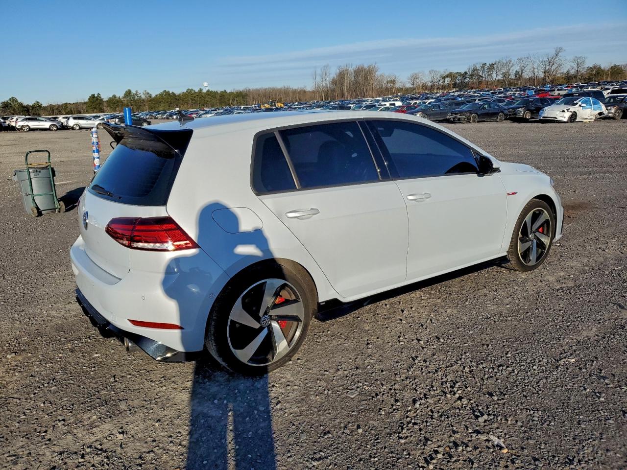 Автомобиль VOLKSWAGEN GTI S/SE 2018 | GrandCar Автомобиль VOLKSWAGEN GTI S/SE 2018 | GrandCar