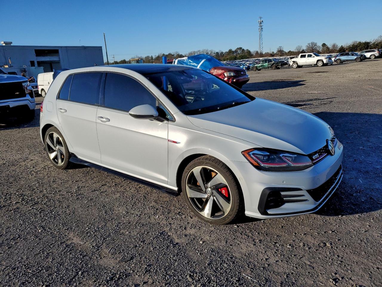 Автомобиль VOLKSWAGEN GTI S/SE 2018 | GrandCar Автомобиль VOLKSWAGEN GTI S/SE 2018 | GrandCar