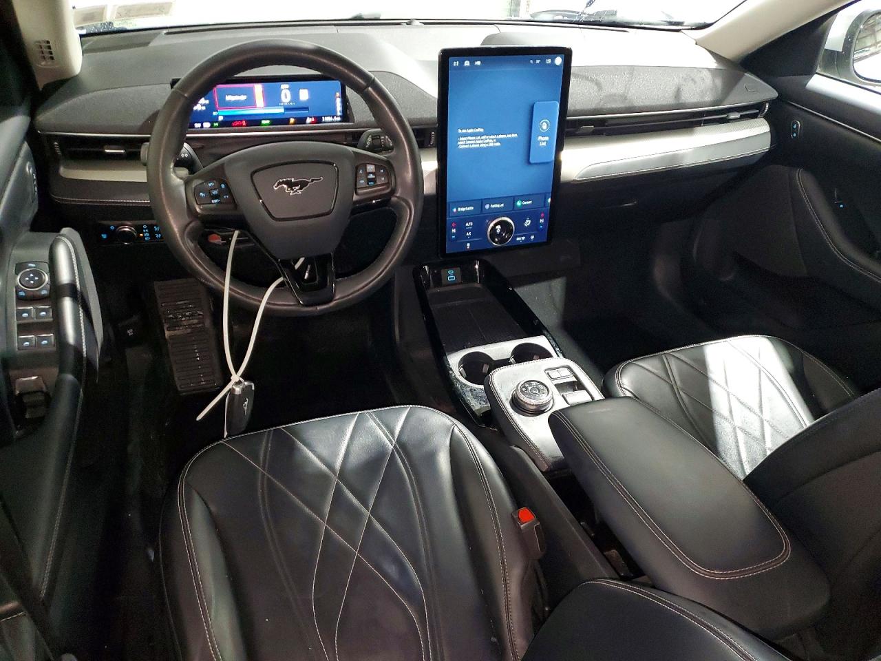 Автомобіль FORD MUSTANG MACH-E SELECT 2021 | GrandCar Автомобіль FORD MUSTANG MACH-E SELECT 2021 | GrandCar