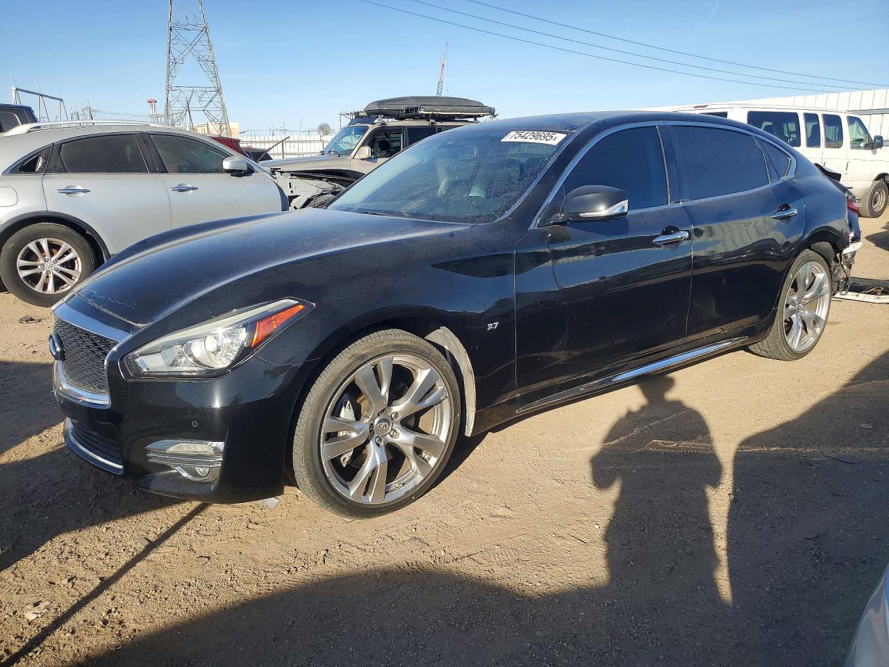 Автомобиль INFINITI Q70L 3.7 2016 | GrandCar