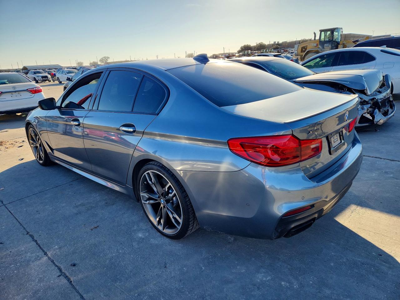 Автомобіль BMW M550XI 2018 | GrandCar Автомобіль BMW M550XI 2018 | GrandCar