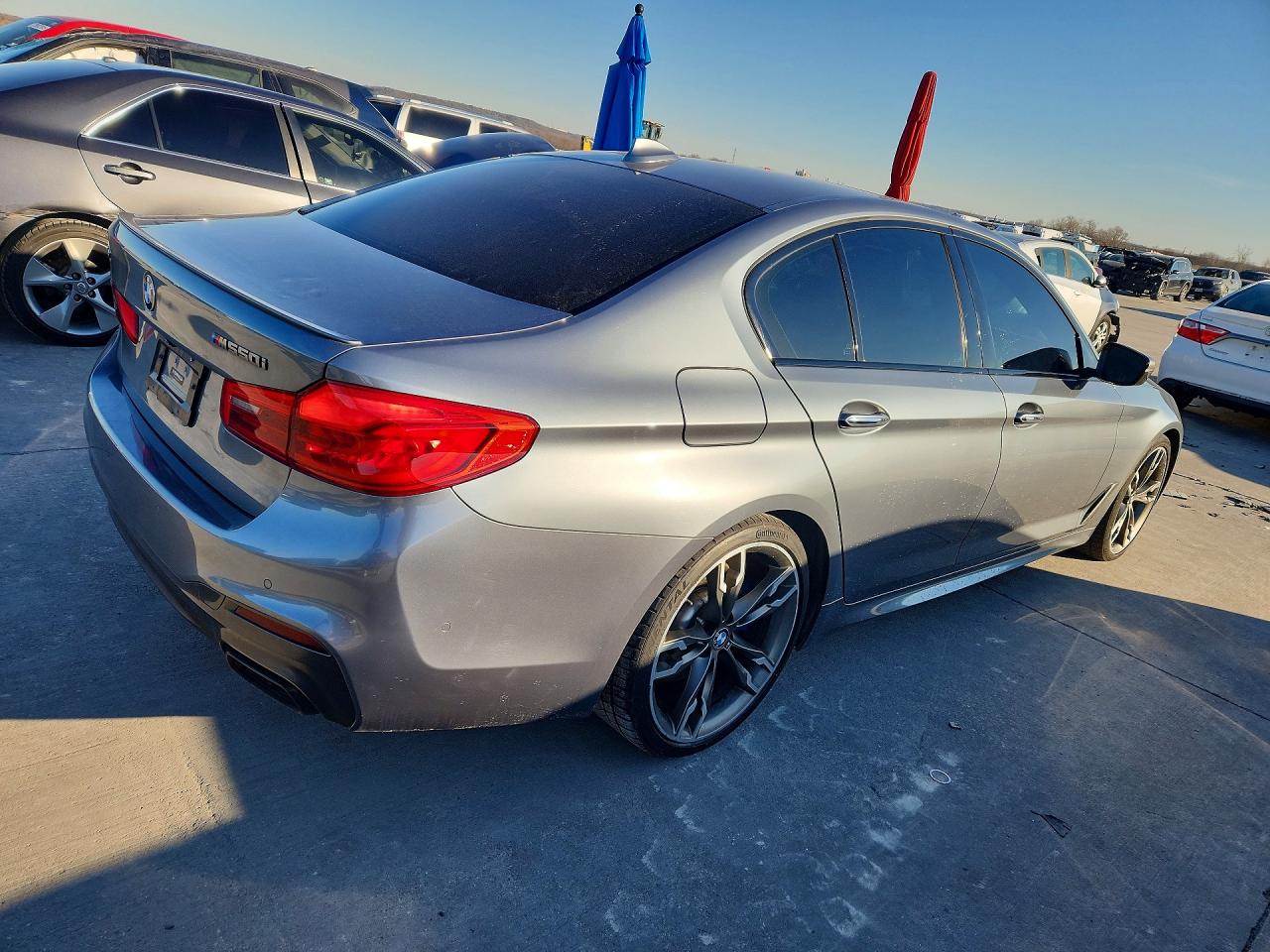 Автомобіль BMW M550XI 2018 | GrandCar Автомобіль BMW M550XI 2018 | GrandCar